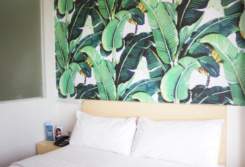 Quarto Estandar, Liberta Hotel Kemang