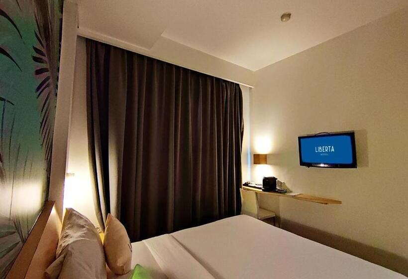 Quarto Estandar, Liberta Hotel Kemang