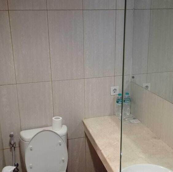 Quarto Estandar, Liberta Hotel Kemang