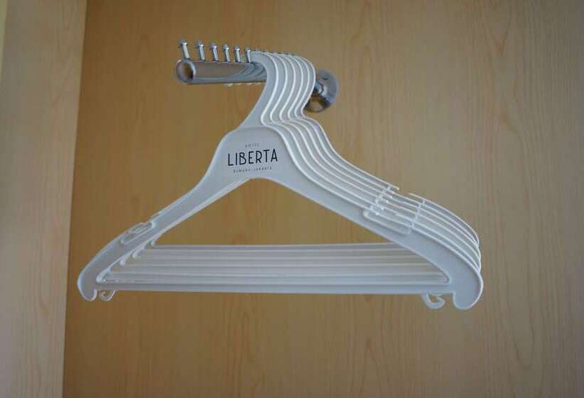 Quarto Estandar, Liberta Hotel Kemang