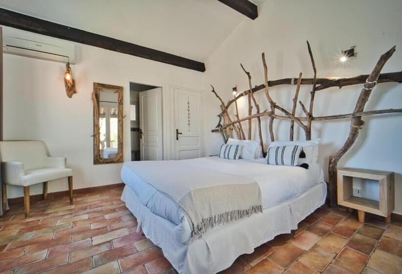 テラス付きスタンダードルーム, Mas De Calabrun