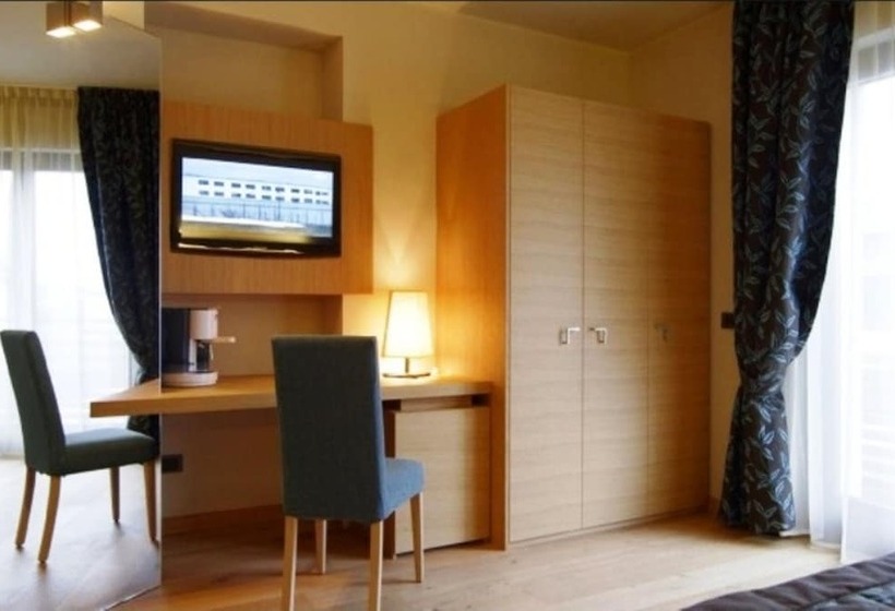 חדר סטנדרט, Natura