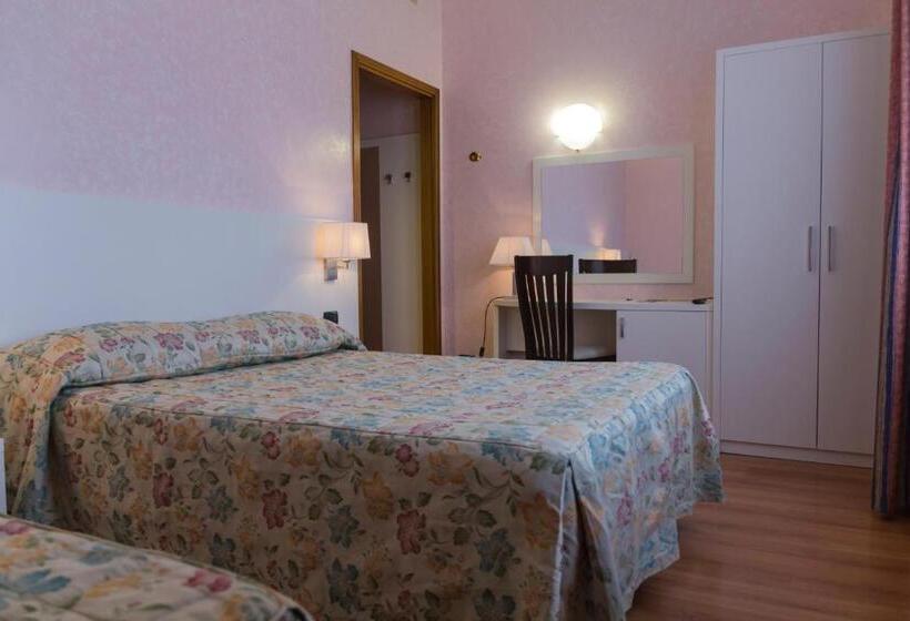 Chambre Standard, Pico