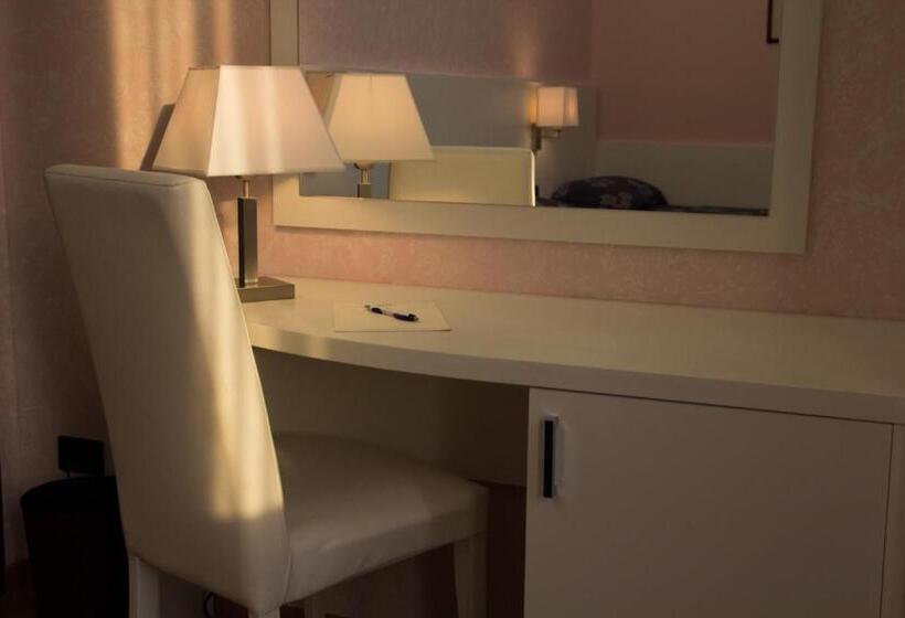 Chambre Standard, Pico