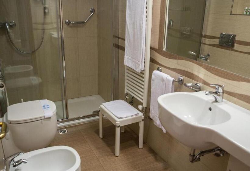 Chambre Standard Individuelle, Pico