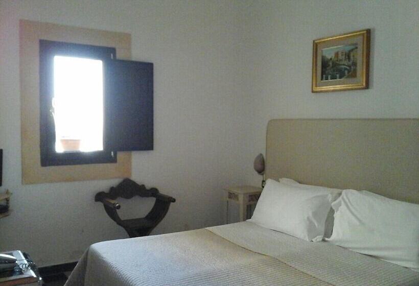 クラシックルーム, Lakkios Charming Suites And Rooms