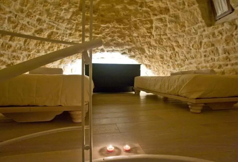 ハイドロマッサージバス付きスイート, Le Alcove Luxury Hotel Nei Trulli