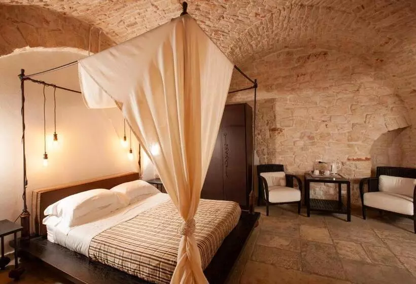 ハイドロマッサージバス付きスイート, Le Alcove Luxury Hotel Nei Trulli