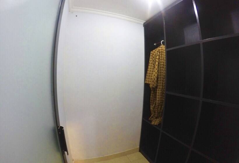 Полулюкс, Mamo Hotel Uluwatu