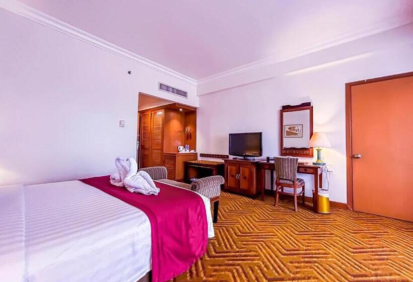 Номер Deluxe, Planet Holiday Hotel & Residence