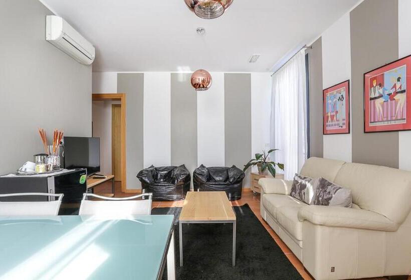 Полулюкс Вид на Сад, Residenza Cartiera 243 Country House