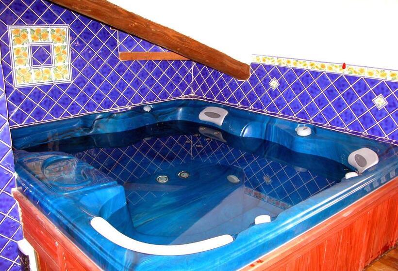 סוויטה עם ג'קוזי, Residenza D'epoca Il Biribino