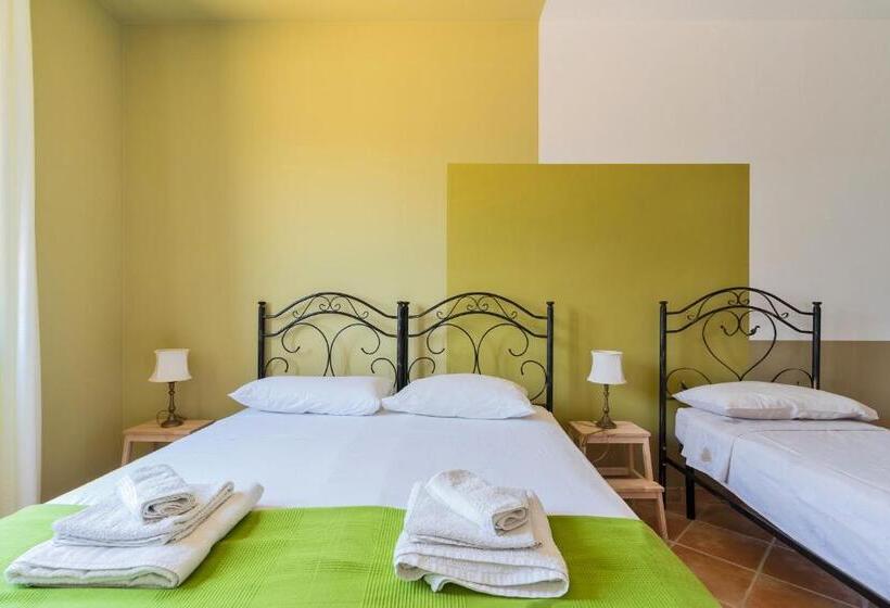 חדר סטנדרט לשלושה, B&b Rosa Dei Venti