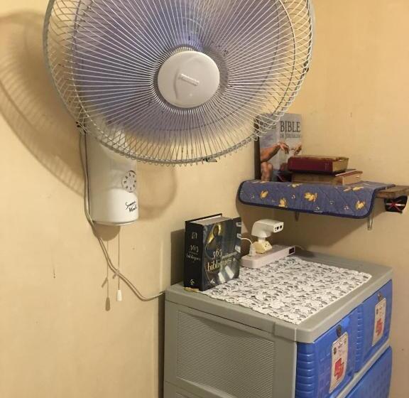 이코노미 룸, Guesthouse Cavite
