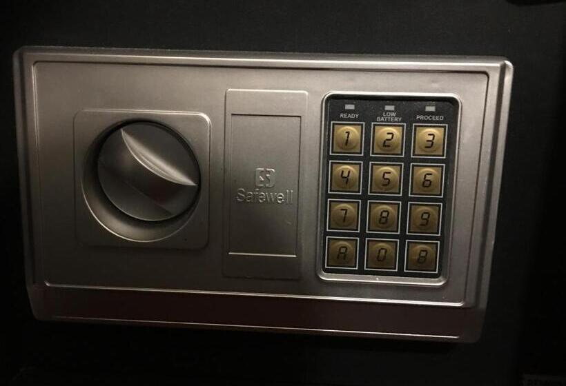 اتاق لوکس, Guesthouse Cavite