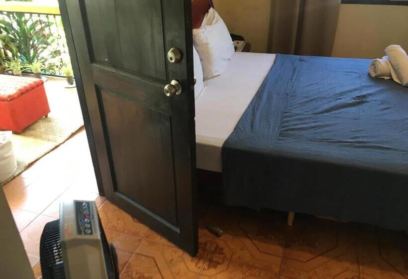 디럭스 룸, Guesthouse Cavite