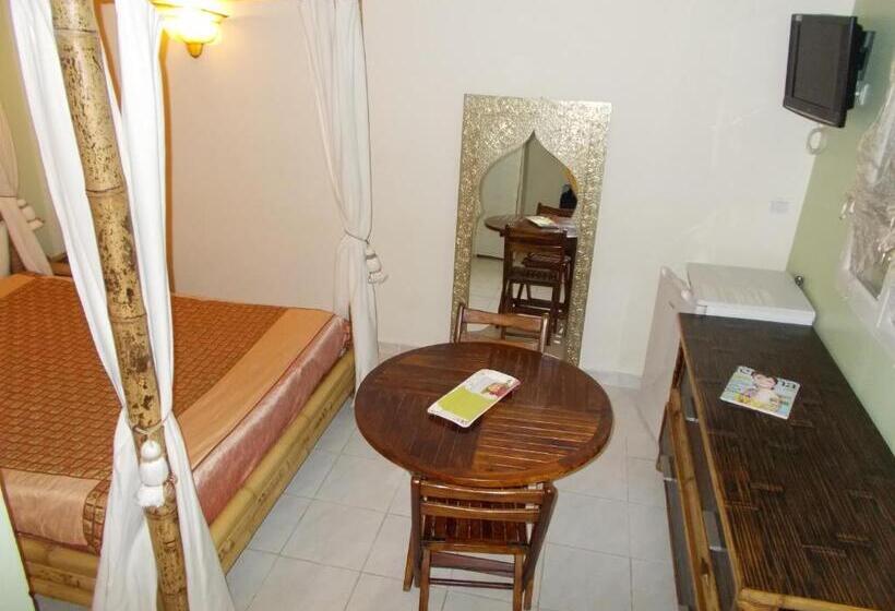 キングサイズベッドのスーペリアルーム, Gîte Aux Amandiers