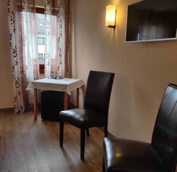 غرفة قياسية, Alt Reinsport