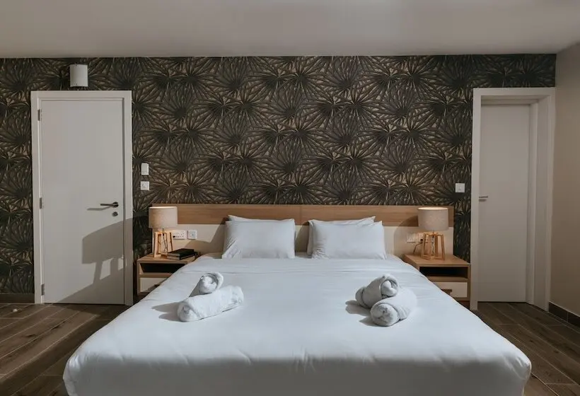 اتاق سوپریور, Ta Tereza In Manwel Dimech