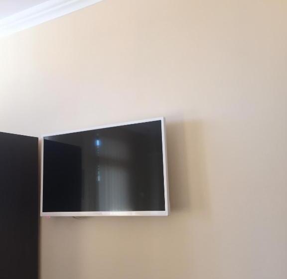 Номер Стандарт с Балконом, Red House Family