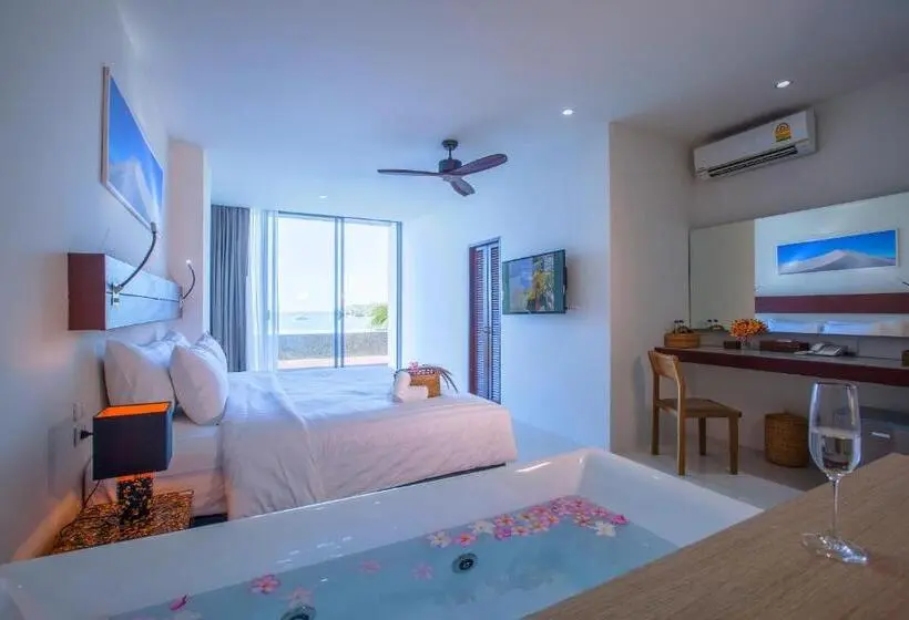 オーシャンビュースイート, Norn Talay Surin Beach Phuket