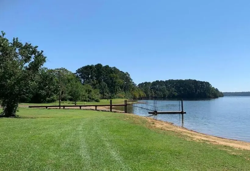 レイクビュースタンダードルーム, Alpine Lakeview Motel Room Wifi,sandy Beach Boat Ramp,pier,marina,bath House With Laundromat