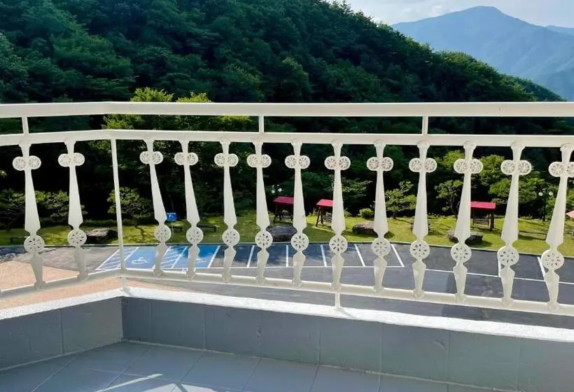 スタンダードルーム, Gurye Junsung Resort