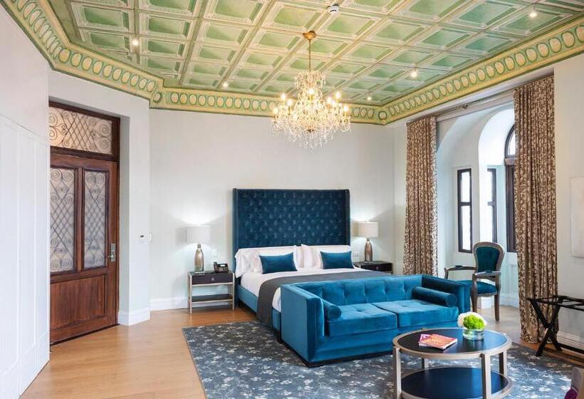 프레지덴셜 스위트, Itza Hotel Boutique Internacional