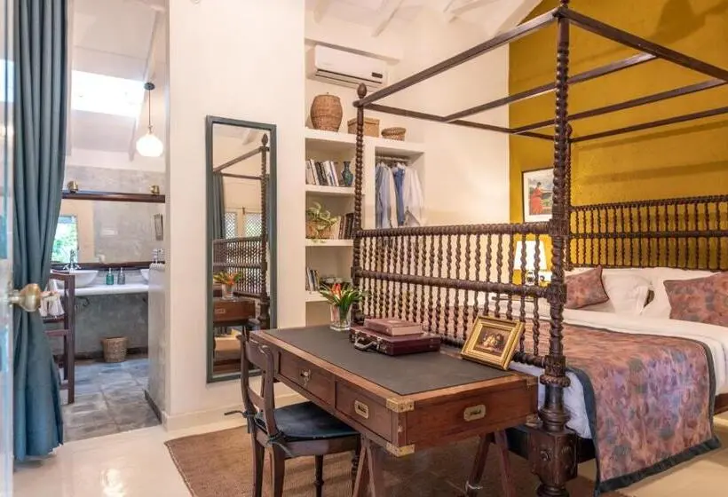 اتاق استاندارد با چشمانداز باغ, The Sun House