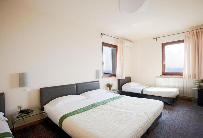 スタンダードトリプルルーム, Casa Oliva Albergo Diffuso