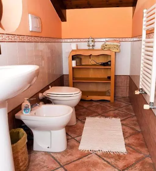 اتاق استاندارد با چشم‌انداز دریا, Agriturismo L'olivara
