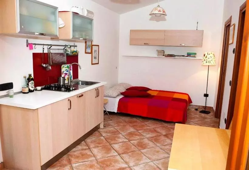خانه 1 خوابه, Agriturismo L'olivara