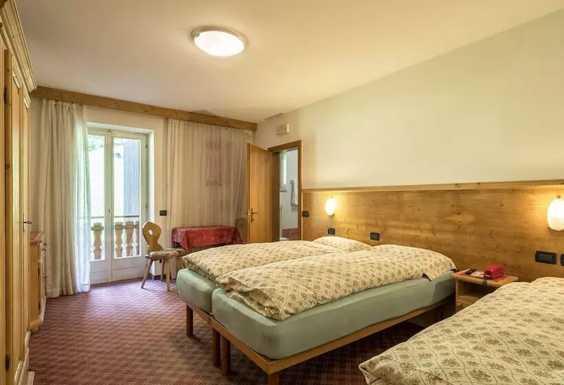 コンフォートトリプルルーム, Albergo Panorama