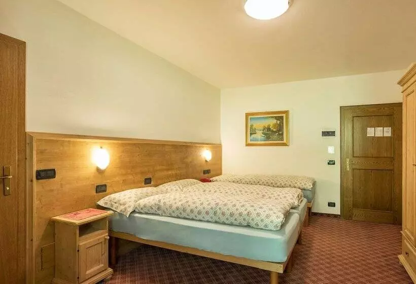 コンフォートトリプルルーム, Albergo Panorama