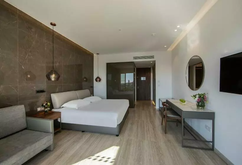 スーペリアールーム, Aliathon Resort