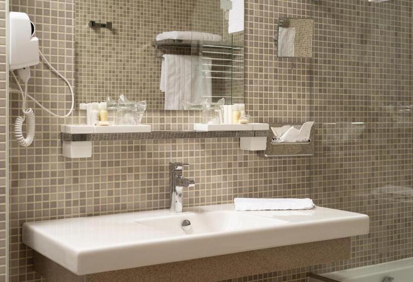 高级大房间, Art Hotel Kalelarga