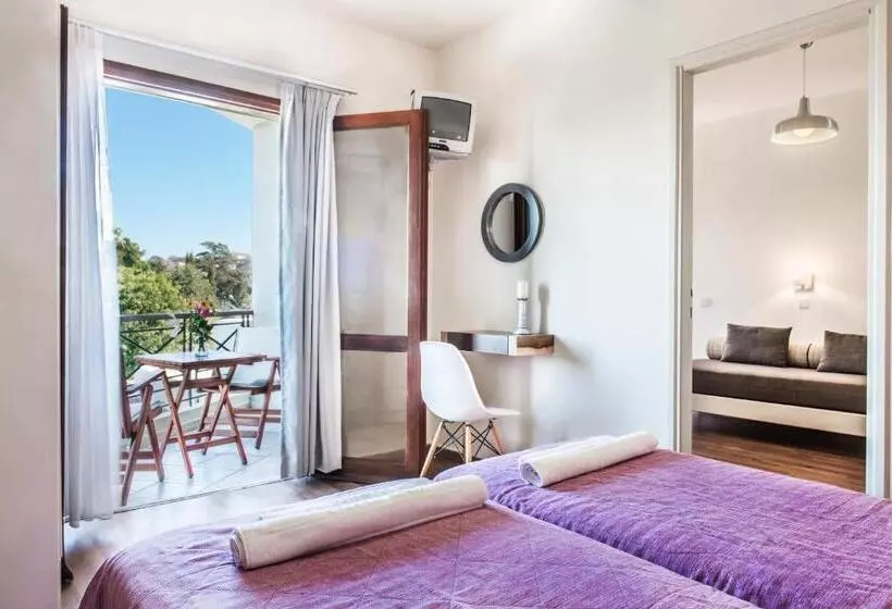 سوییت خانوادگی, Casa Maria Hotel Apts