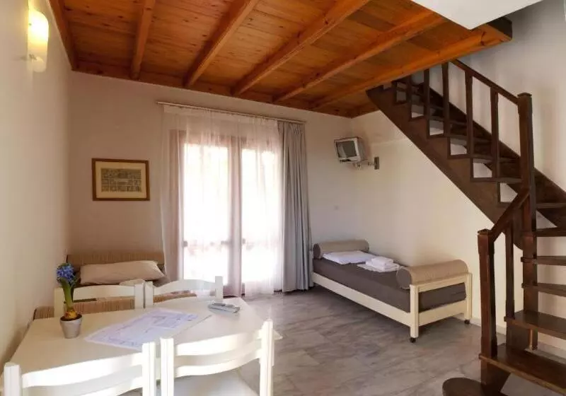 آپارتمان 1 خوابه با چشم‌انداز باغ, Casa Maria Hotel Apts