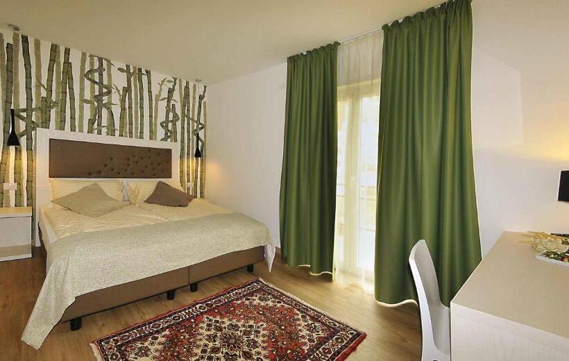 غرفة ديلوكس, Florida