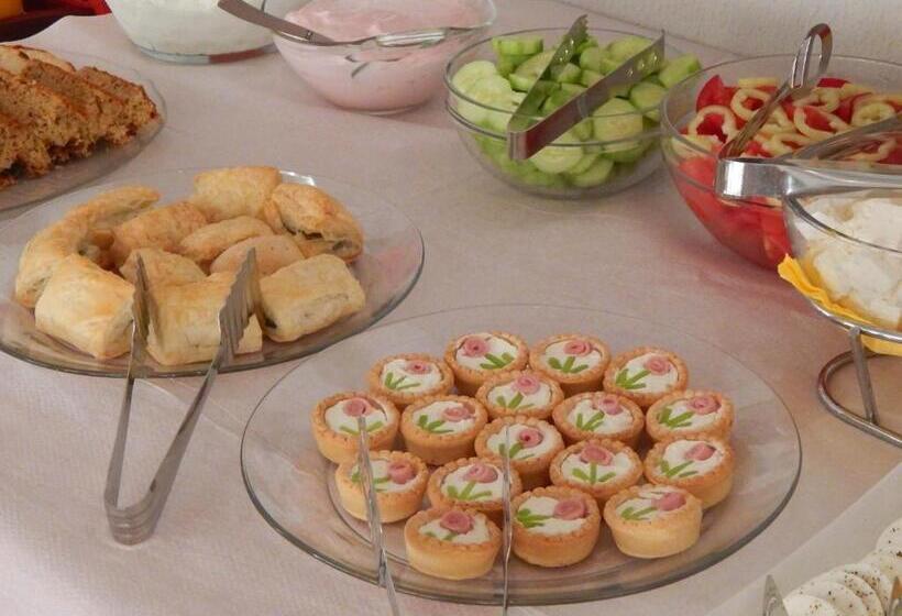 Номер Стандарт Трехместный, Gold Stern