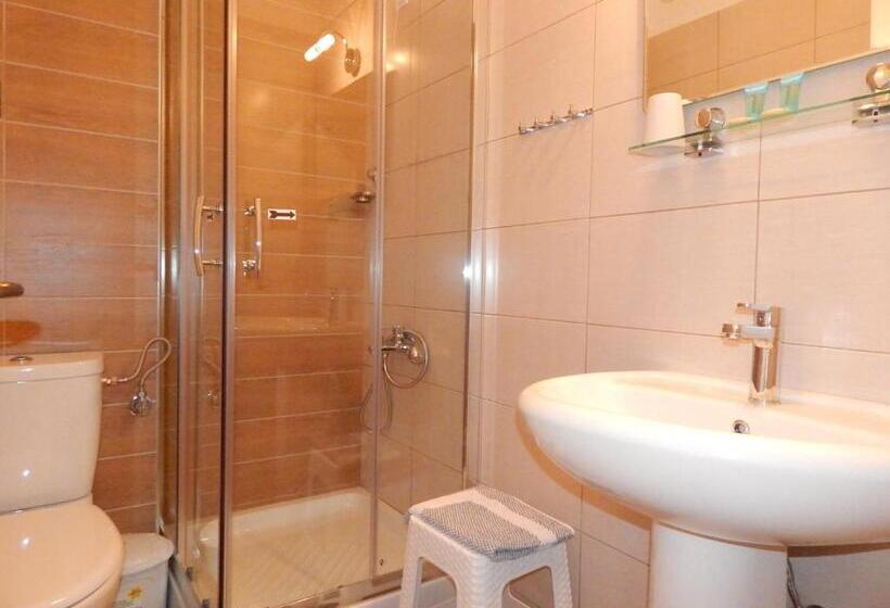 Номер Стандарт Трехместный, Gold Stern