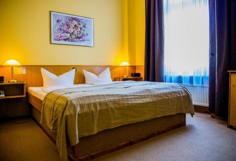 Номер Стандарт, Hanseatic