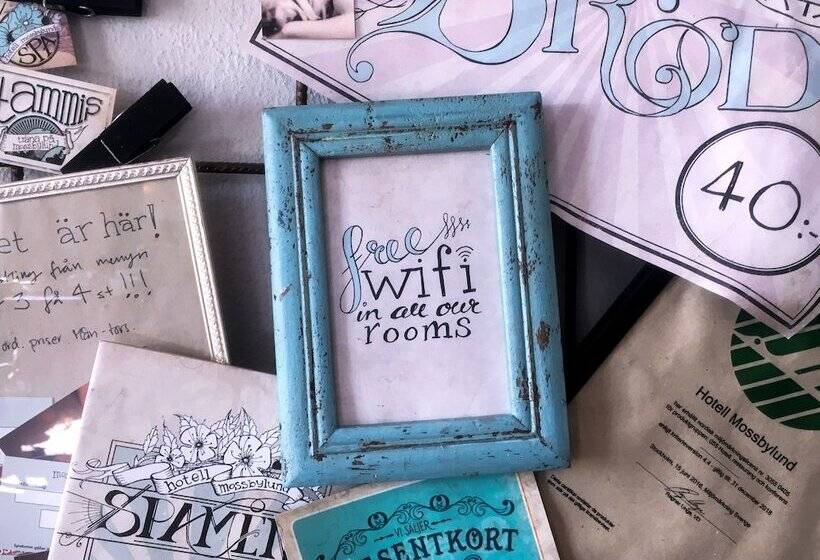 חדר משפחתי, L Mossbylund