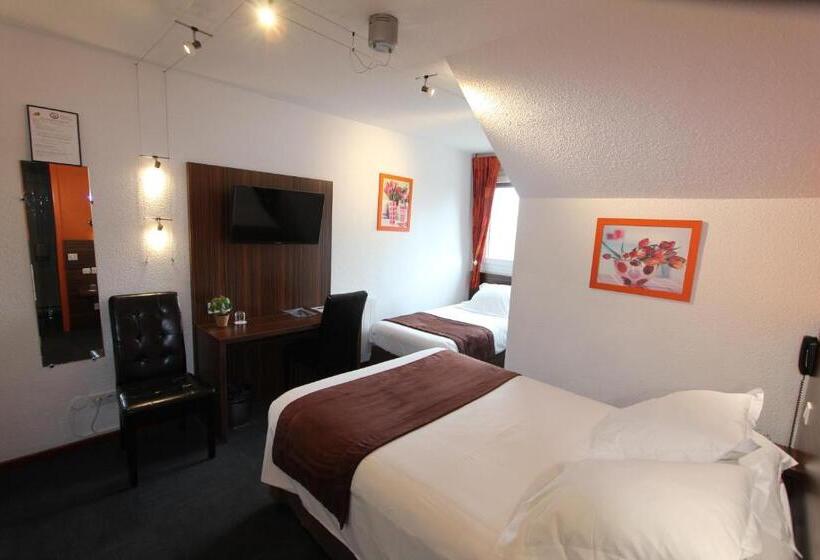 غرفة قياسية ثلاثية, Les Afforets