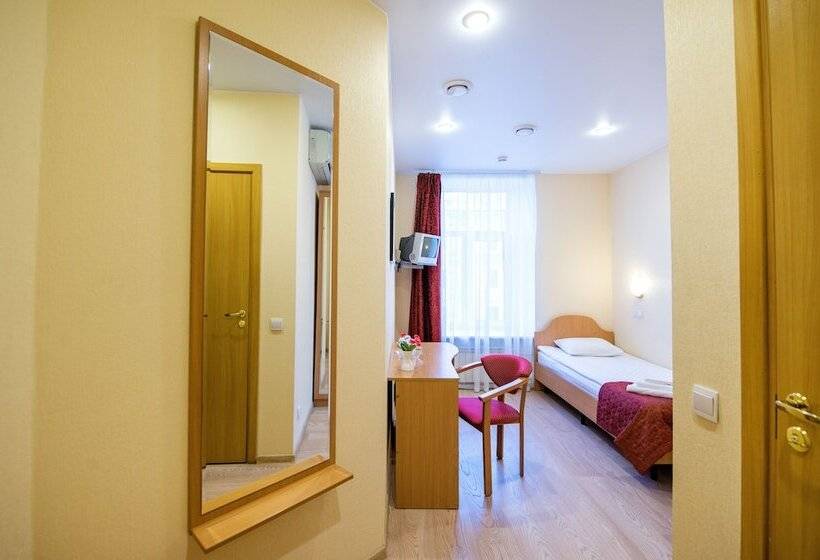 غرفة قياسية فردية, Octaviana