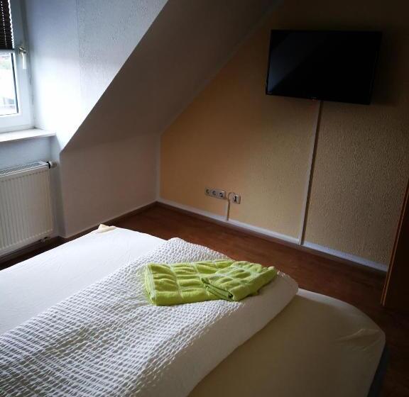 带1个卧室的带阳台的公寓, Pension Kuehnauer Hof