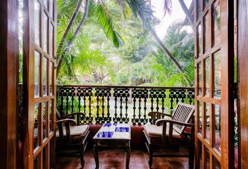 Standard Room, Sea Breeze Beach, Calangute, Goa