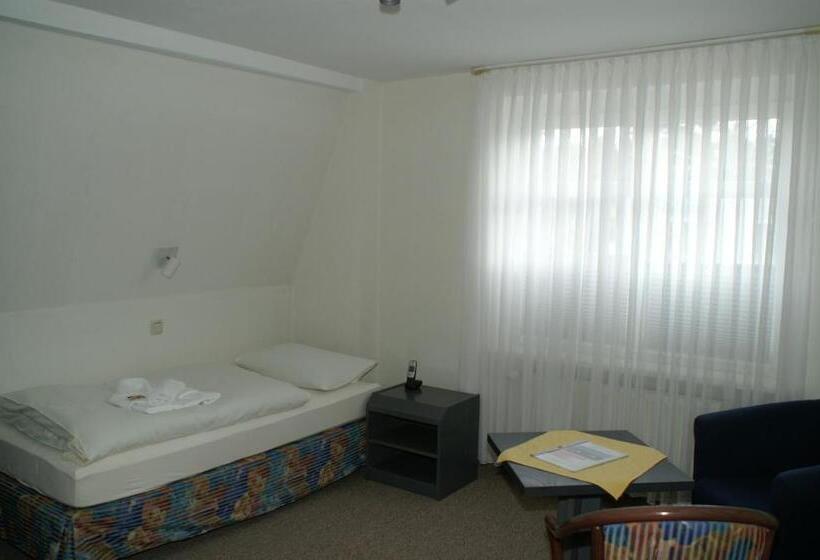 标准单人间, Strandpavillon