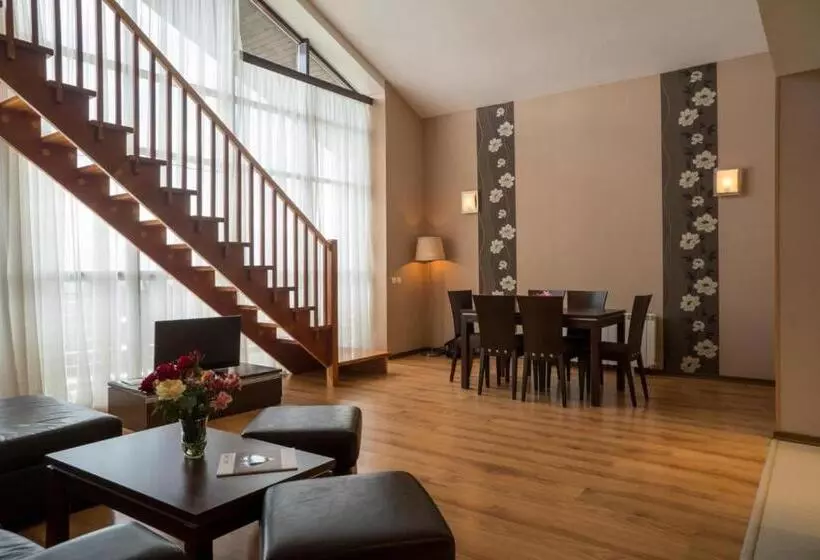 Suite Familiare, Terra