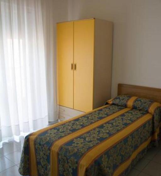 Standart Tek Kişilik Oda, Pensione Villa Joli